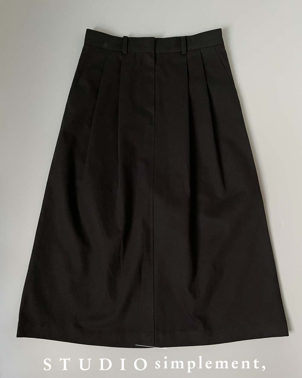 193 Marie Skirt in Black